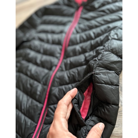 Girls’ Ultra Lightweight Packable Down Puffer Jacket - Picture 7 of 10